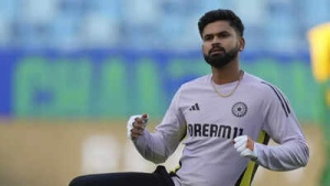 Iyer's Test Debut Delayed: Formidable Batsman Faces Selection Squeeze, Expert Says