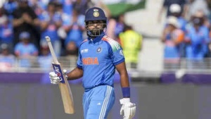 Dinesh Karthik Criticizes Shreyas Iyer's Omission from India's Asia Cup Squad: 'A Tad Bit Unfair' - Watch