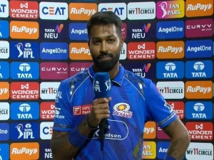 Off the field: Was Hardik Pandya dating Esha Gupta? Bollywood actress reveals